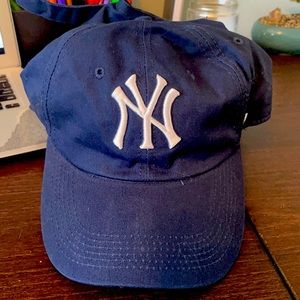 New York Yankees hat